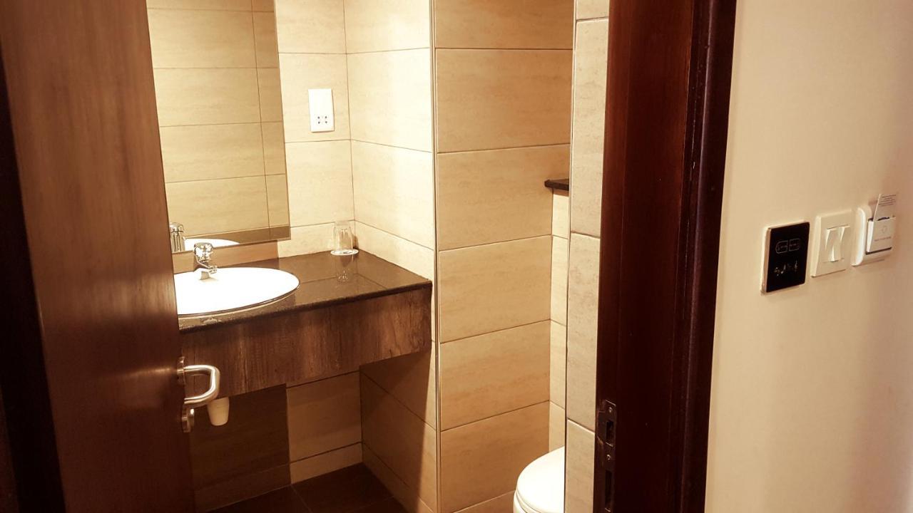 Merica Hotel Накуру Экстерьер фото