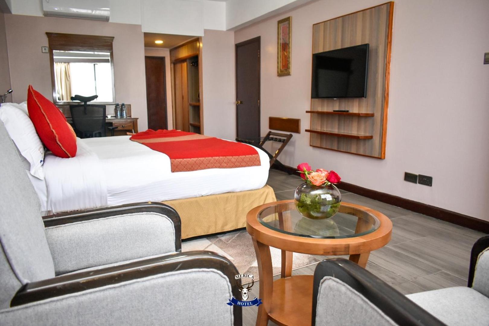 Merica Hotel Накуру Экстерьер фото